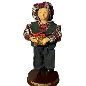 Vintage Christmas 1997 Mervyns Caroler Joseph Resin Figurine 1st Series